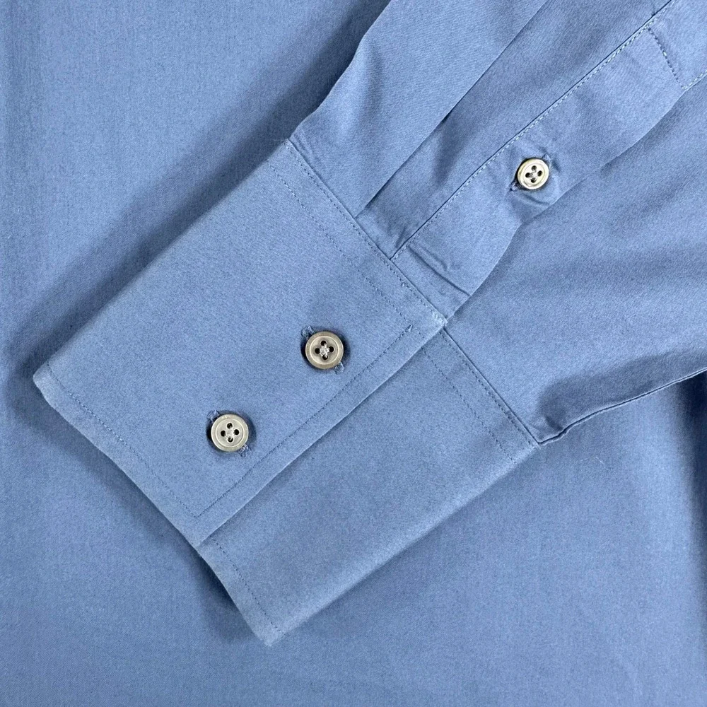 Banana Republic Button Down Mens L Large Blue Classic Long Sleeve Work Casual